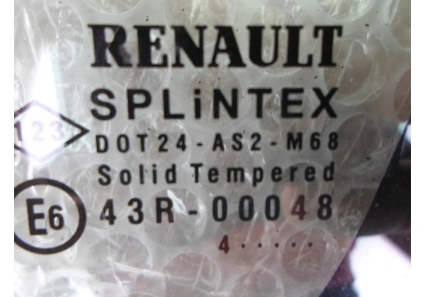 скло нерухоме,задньої правої дверки Renault Scenic II,1.5dci,8200120669